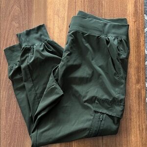 Women’s All in Motion Green Jogger Cargo Pants Size XL